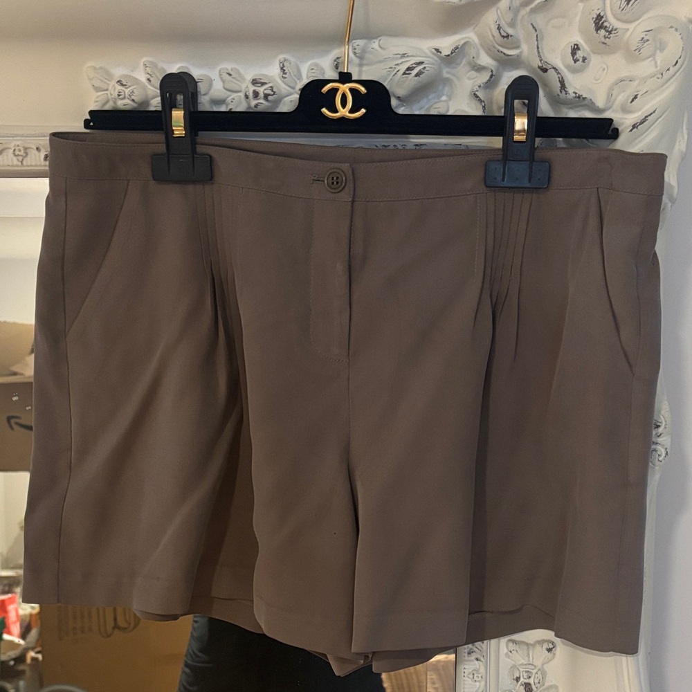 New York & Company Dark Khaki Women's Silk Shorts - 10